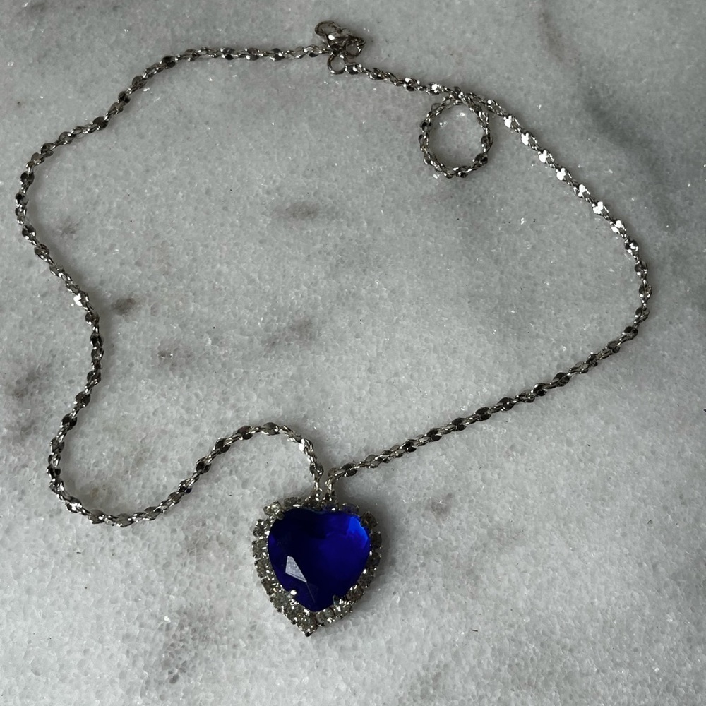1998 Lindenwold Heart of The Titanic Blue Ocean Glass Heart Necklace w Case - Picture 6 of 14